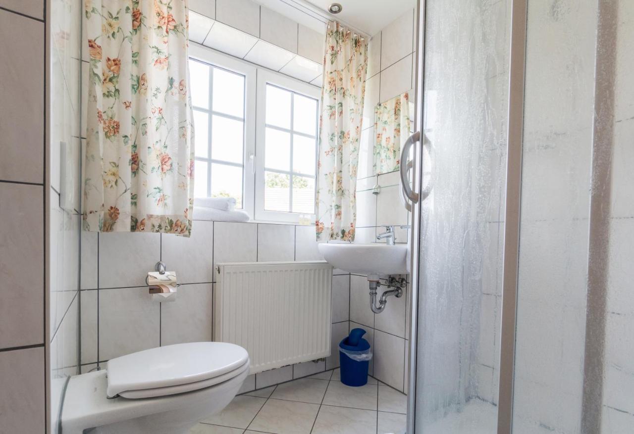 Am Waldschloesschen Guest house 2*
